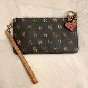 Dooney & Burke Vintage Wristlet Like New